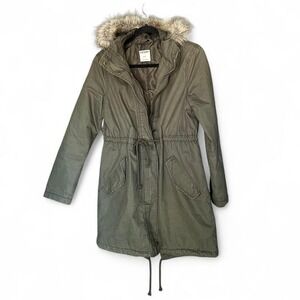 Women's  Olive Green Y2K Old Navy Hooded Parka With Faux-Fur Trim Utility Coat S